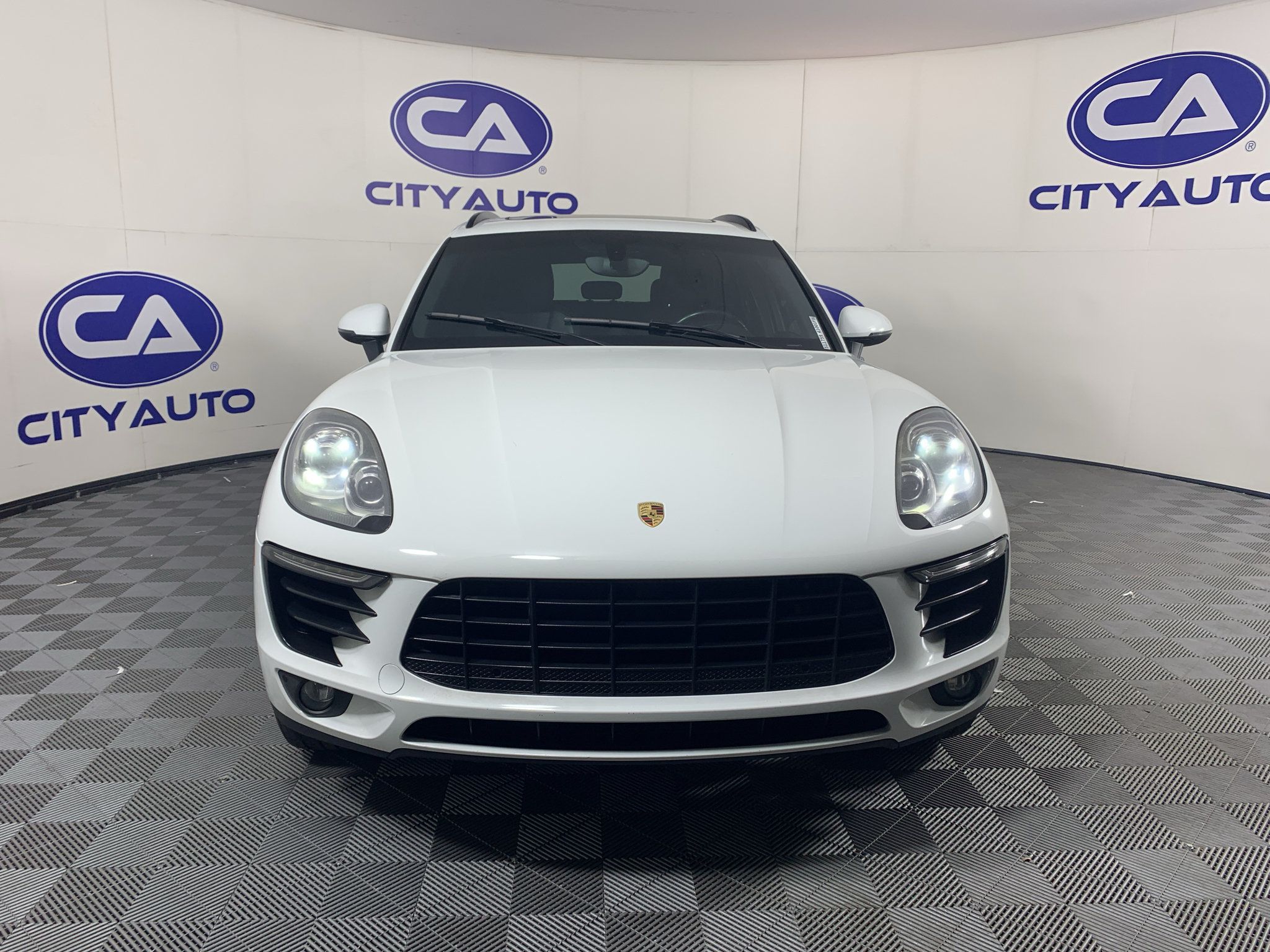 Used 2016 Porsche Macan S AWD/4WD image 9
