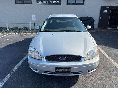 Used 2007 Ford Taurus SEL FWD image 8
