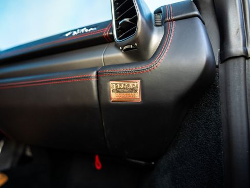 Used 2012 Ferrari 458 Italia Coupe RWD image 23