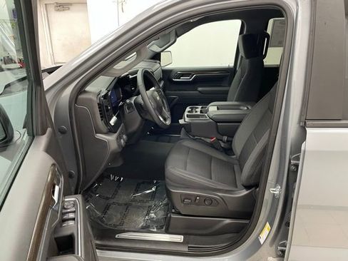 Used 2023 Chevrolet Silverado 1500 LT image 7