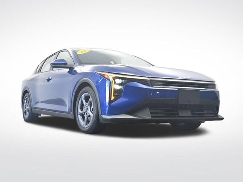 Used 2025 Kia K4 FWD image 31
