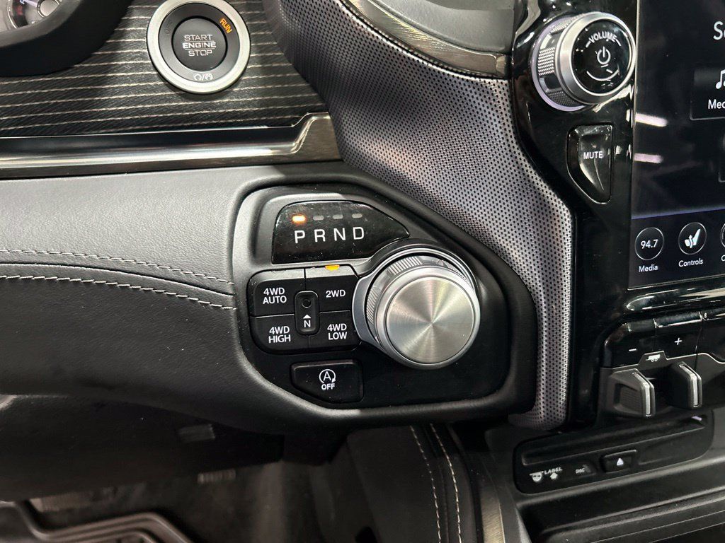 Used 2019 RAM 1500 Limited AWD/4WD image 18