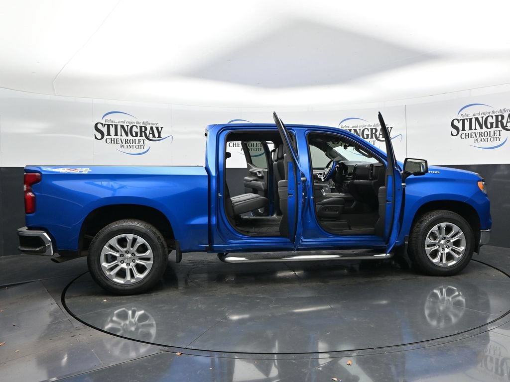 Certified 2023 Chevrolet Silverado 1500 LTZ w/ Technology Package AWD/4WD image 36