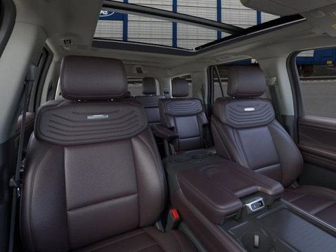 New 2025 Ford Expedition Platinum w/ Platinum Ultimate Package image 11