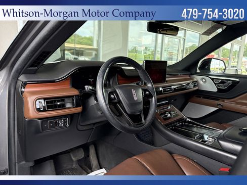 Used 2022 Lincoln Aviator Reserve w/ Equipment Group 201A AWD/4WD image 10