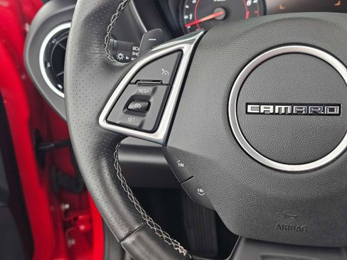 Used 2016 Chevrolet Camaro SS image 29