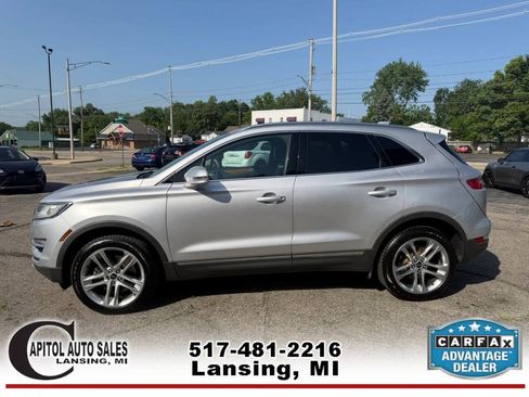 Used 2017 Lincoln MKC Reserve w/ Lincoln MKC Climate Package AWD/4WD image 4