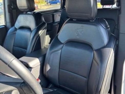 Used 2022 Ford Bronco Badlands AWD/4WD image 6
