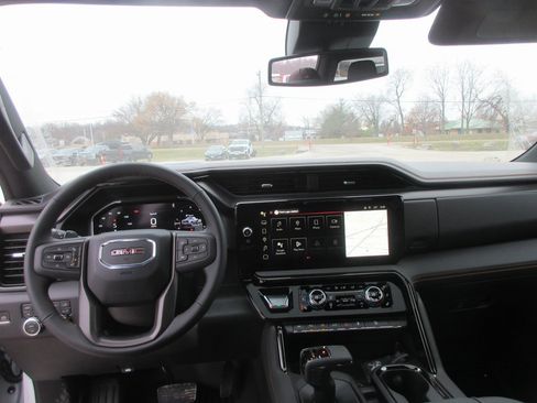 New 2026 GMC Sierra 1500 AT4 w/ AT4 Premium Package image 18