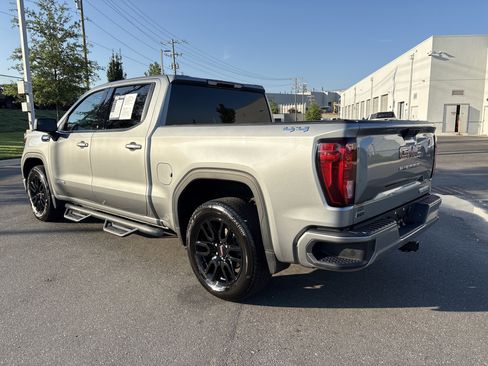 Used 2025 GMC Sierra 1500 Elevation AWD/4WD image 7