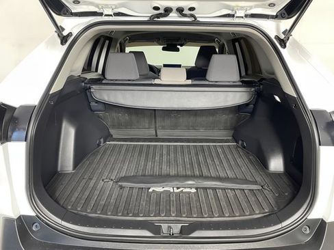 Used 2024 Toyota RAV4 XLE w/ Weather Package AWD/4WD image 18