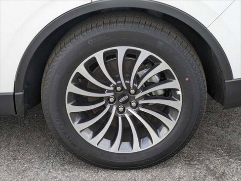 New 2023 Lincoln Aviator Reserve w/ Equipment Group 201A image 6