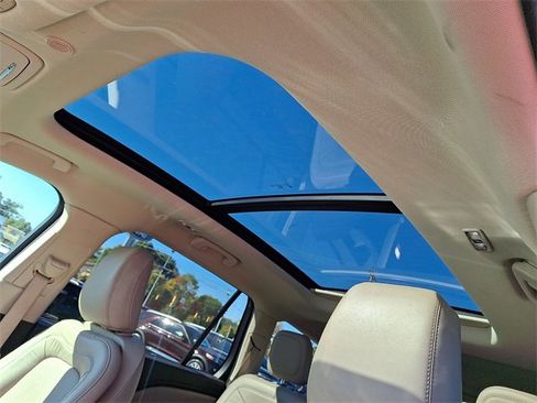 Used 2022 Lincoln Aviator Reserve w/ Elements Package Plus image 14