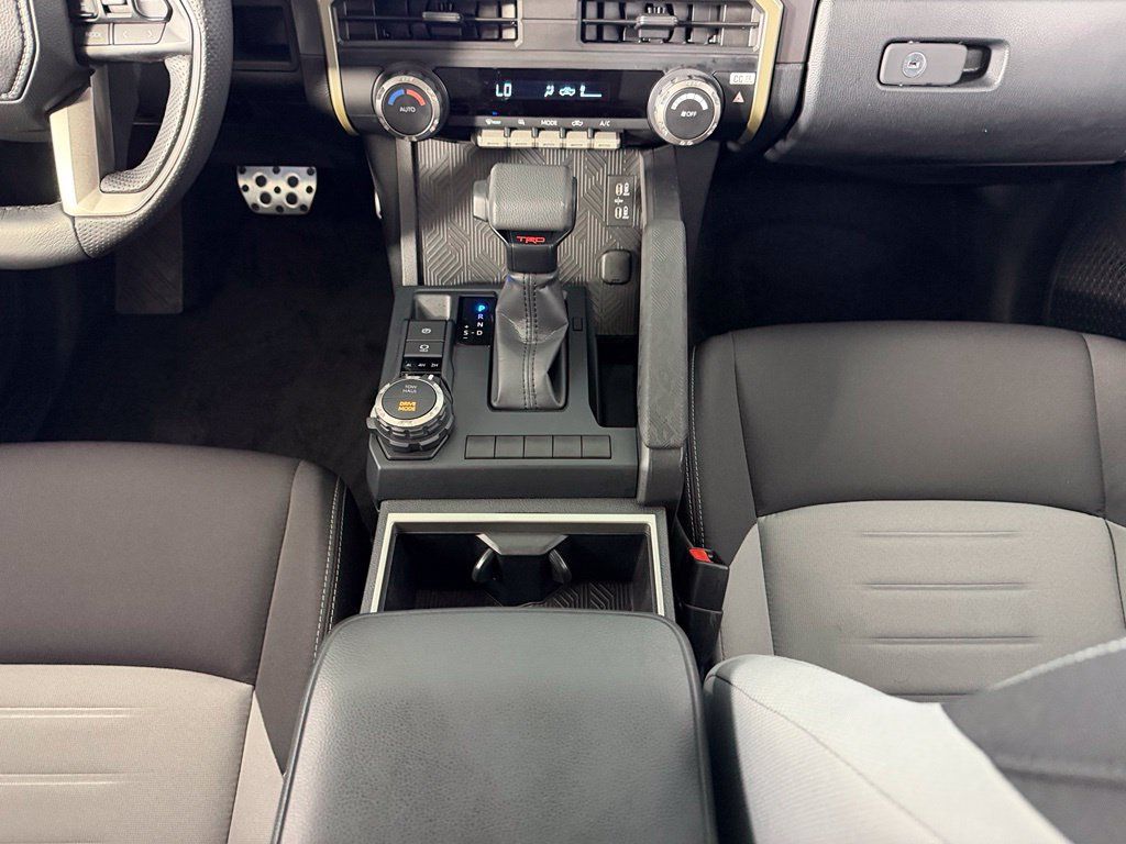 Used 2026 Toyota Tacoma TRD Sport AWD/4WD image 16