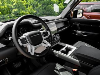 New 2026 Land Rover Defender 110 X-Dynamic SE AWD/4WD video 2