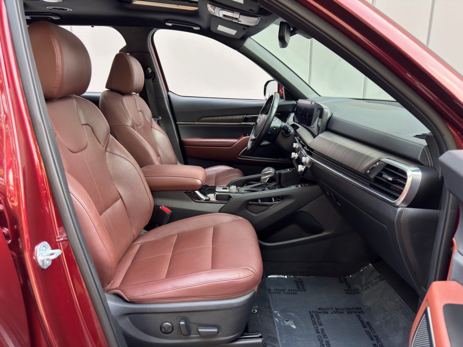 Used 2024 Kia Telluride SX AWD/4WD image 16