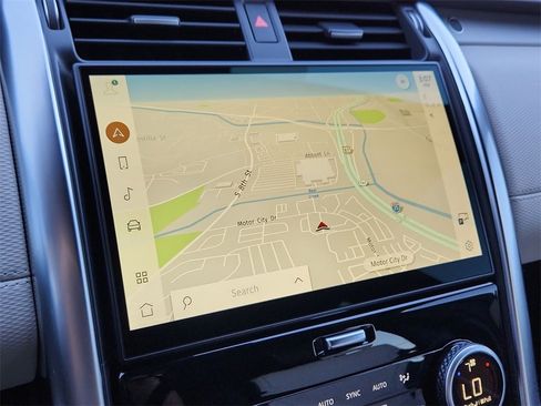 Used 2023 Land Rover Discovery S R-Dynamic image 16