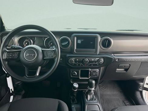 Used 2023 Jeep Wrangler Sport image 9