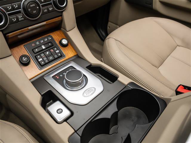 Used 2016 Land Rover LR4 HSE LUX AWD/4WD image 29
