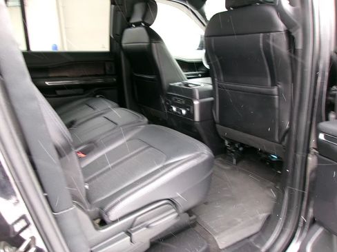 Used 2019 Ford Expedition Max Limited w/ Equipment Group 302A AWD/4WD image 13