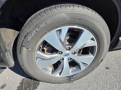 Used 2022 Subaru Ascent Premium w/ Convenience Package image 27