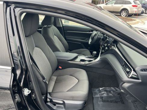 Used 2023 Toyota Camry LE image 25