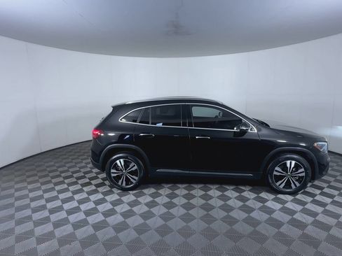 Used 2025 Mercedes-Benz GLA 250 4MATIC image 9