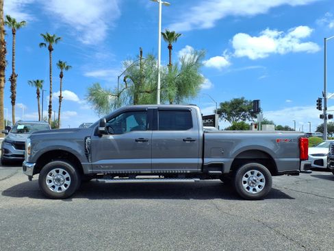 Used 2024 Ford F250 XLT w/ FX4 Off-Road Package AWD/4WD image 10