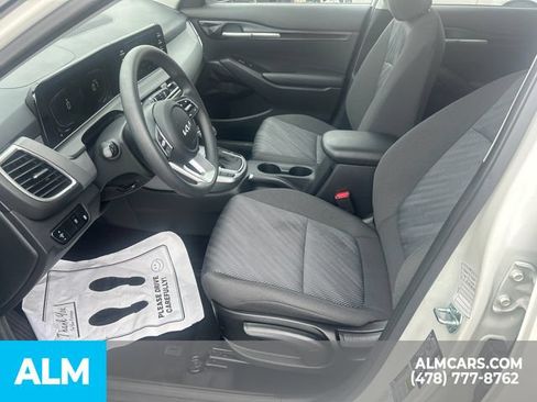 Used 2026 Kia Seltos LX FWD image 10