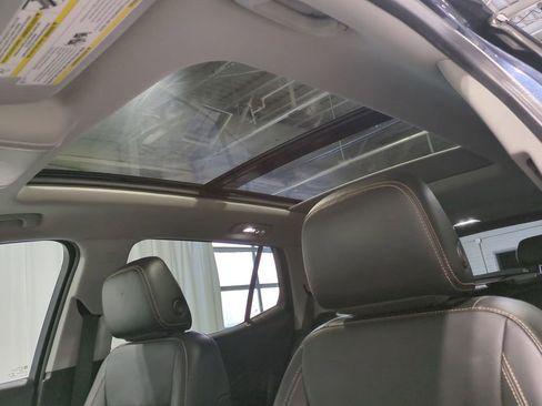 Used 2018 GMC Terrain SLT w/ Preferred Package image 23