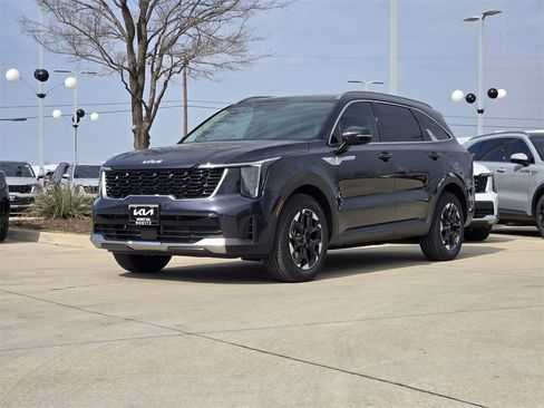 New 2026 Kia Sorento S w/ S Panoramic Sunroof Package image 2
