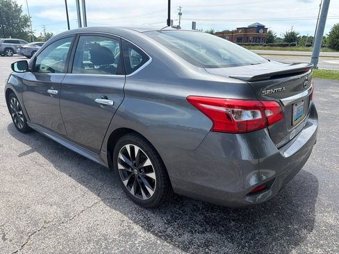 Used 2017 Nissan Sentra SR FWD image 4