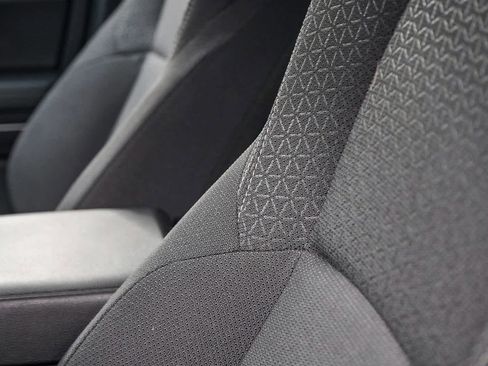 Used 2025 Toyota 4Runner SR5 image 18