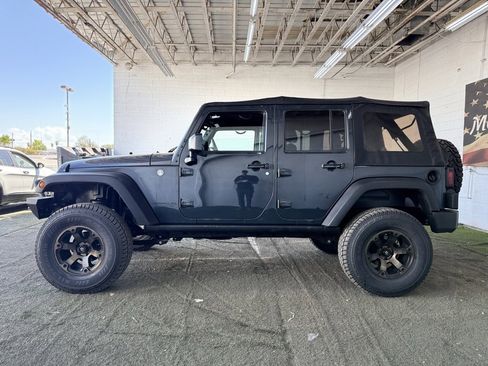 Used 2017 Jeep Wrangler Unlimited Sport image 4