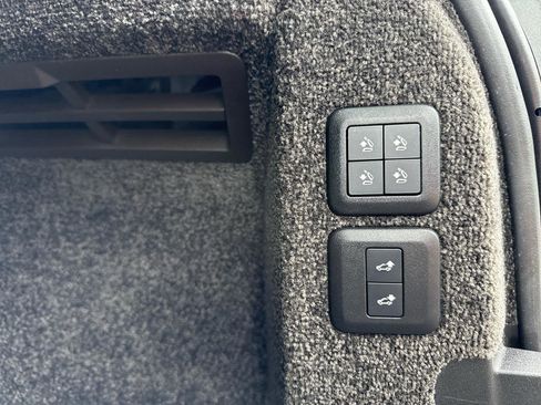 Used 2019 Land Rover Range Rover HSE AWD/4WD image 27