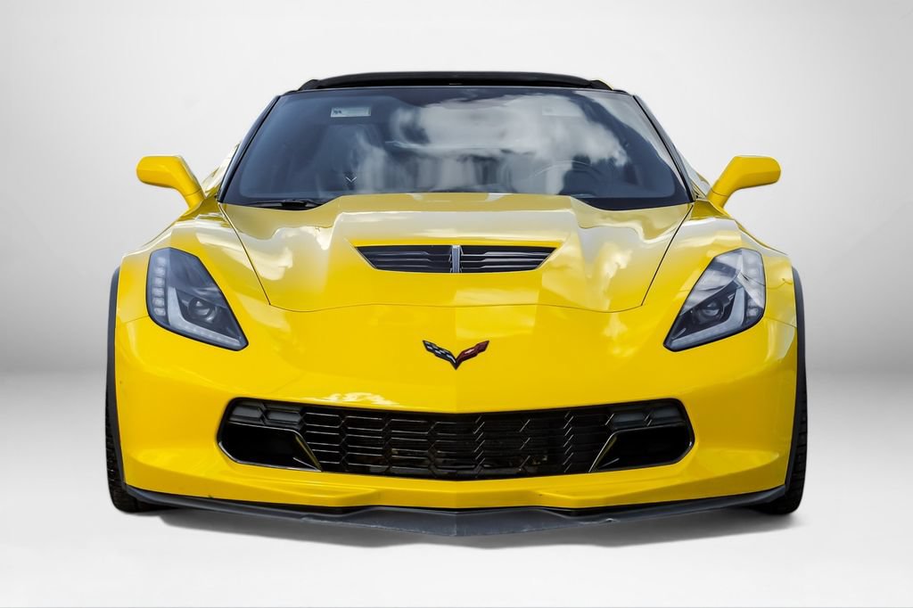 Used 2015 Chevrolet Corvette Z06 w/ 2LZ Preferred Equipment Group RWD image 3