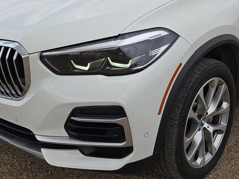 Used 2023 BMW X5 sDrive40i image 9