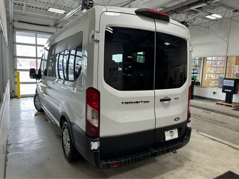Used 2026 Ford Transit 350 XLT image 4