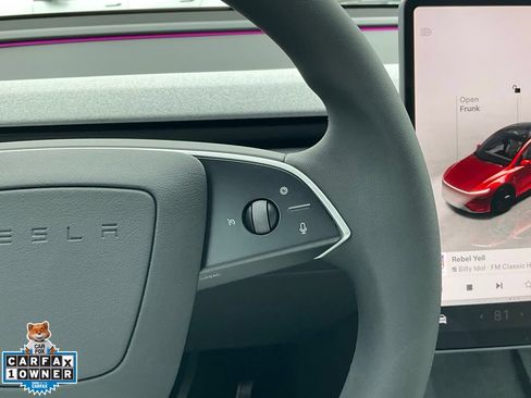 Used 2026 Tesla Model Y 2WD image 42