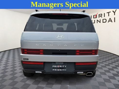 Used 2025 Hyundai Santa Fe SEL AWD/4WD image 5