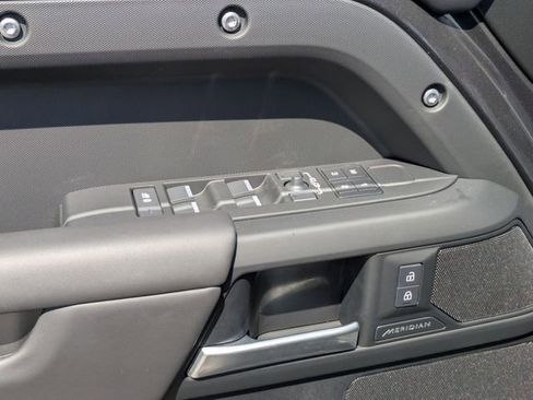 Used 2025 Land Rover Defender 110 S AWD/4WD image 24
