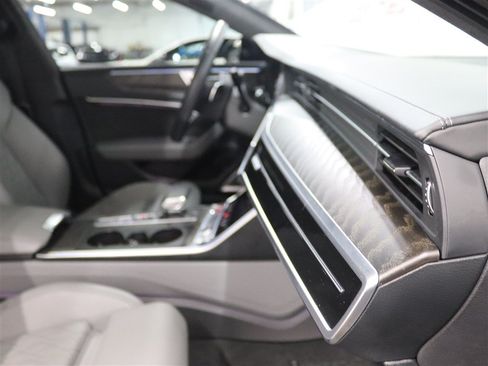 Used 2020 Audi S7 Prestige w/ Prestige Package AWD/4WD image 34