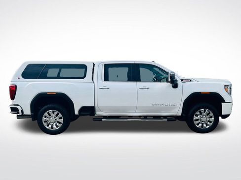 Used 2021 GMC Sierra 2500 Denali w/ Denali Ultimate Package AWD/4WD image 18