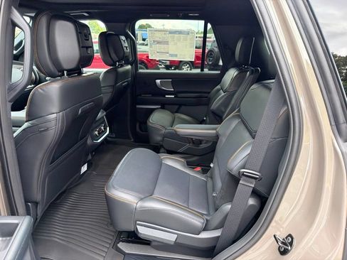 New 2027 Ford Expedition Tremor AWD/4WD image 12