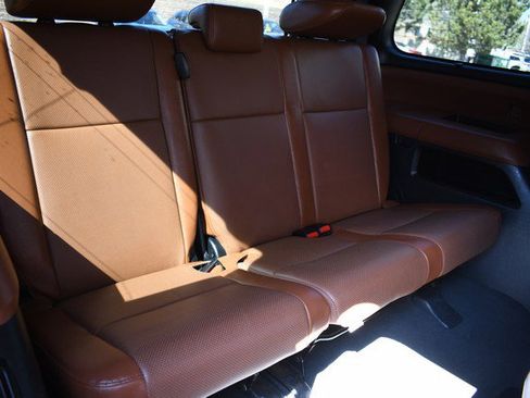 Used 2021 Toyota Sequoia Platinum image 31