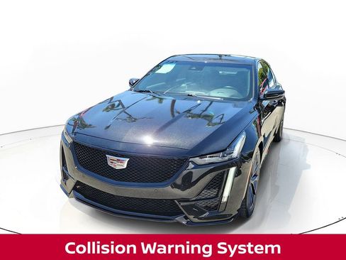 Used 2024 Cadillac CT5 V RWD image 4