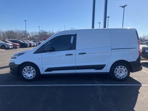 Used 2017 Ford Transit Connect XL image 3