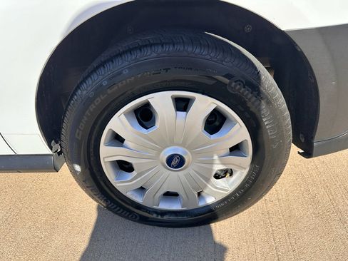 Used 2022 Ford Transit Connect XL image 32