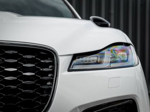 New 2026 Jaguar F-PACE R-Dynamic S image 6