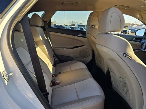 Used 2017 Hyundai Tucson Sport w/ Cargo Package image 22